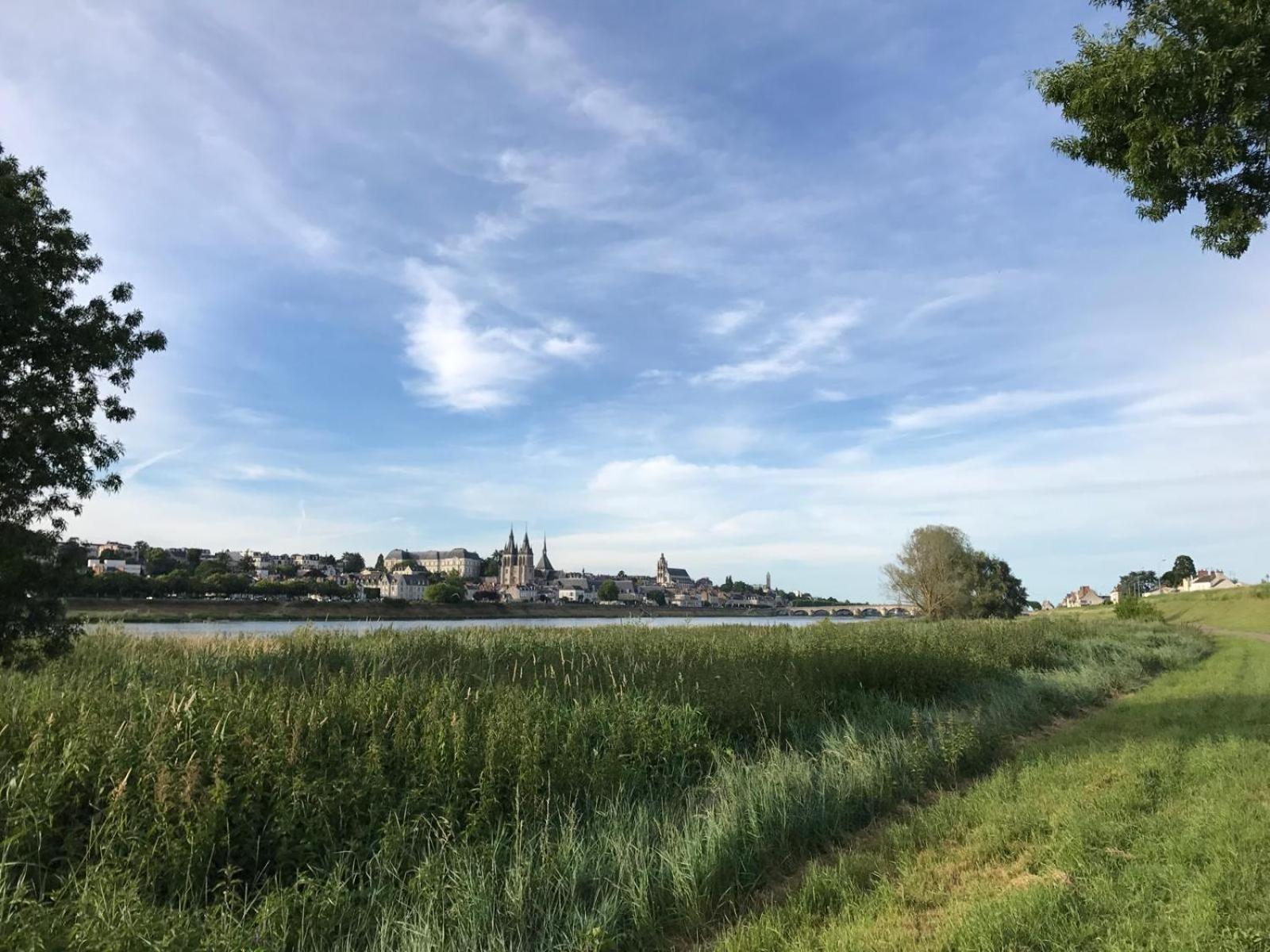 Quai De La Loire *